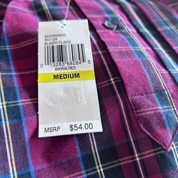 Arrow Red and Black Plaid Button Down Shirt *M* - Picture 4 of 4